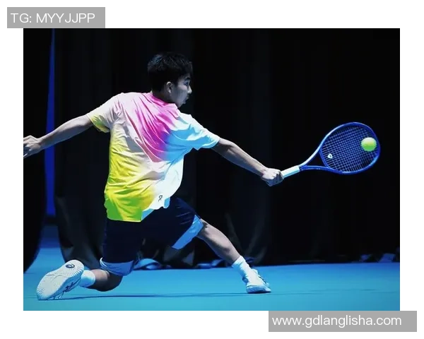 上海网球队在世界锦标赛中以80分稳居积分榜首位 上海网球队在世界锦标赛中以80分稳居积分榜首位