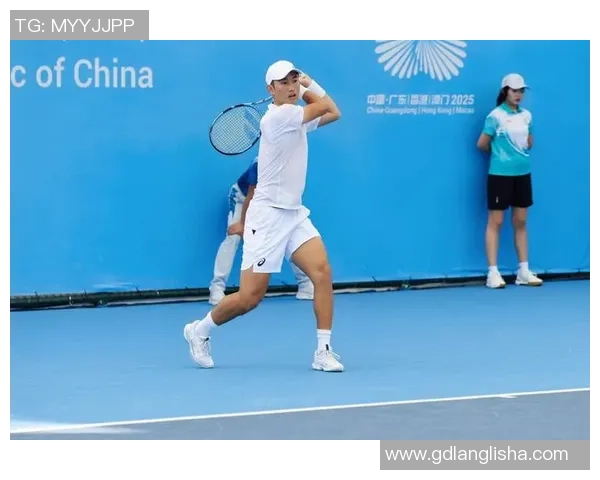 广州网球队在网球节奏排名中创下新高展现出强大实力与团队合作精神